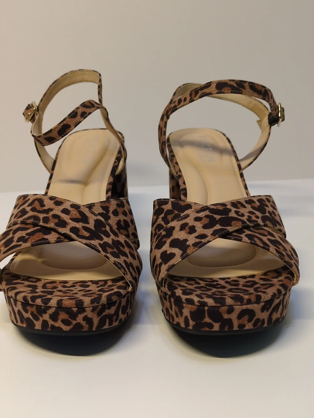 Kenneth Cole Reaction Reeva Leopard Print Platform Sandals Block Heel Size 10